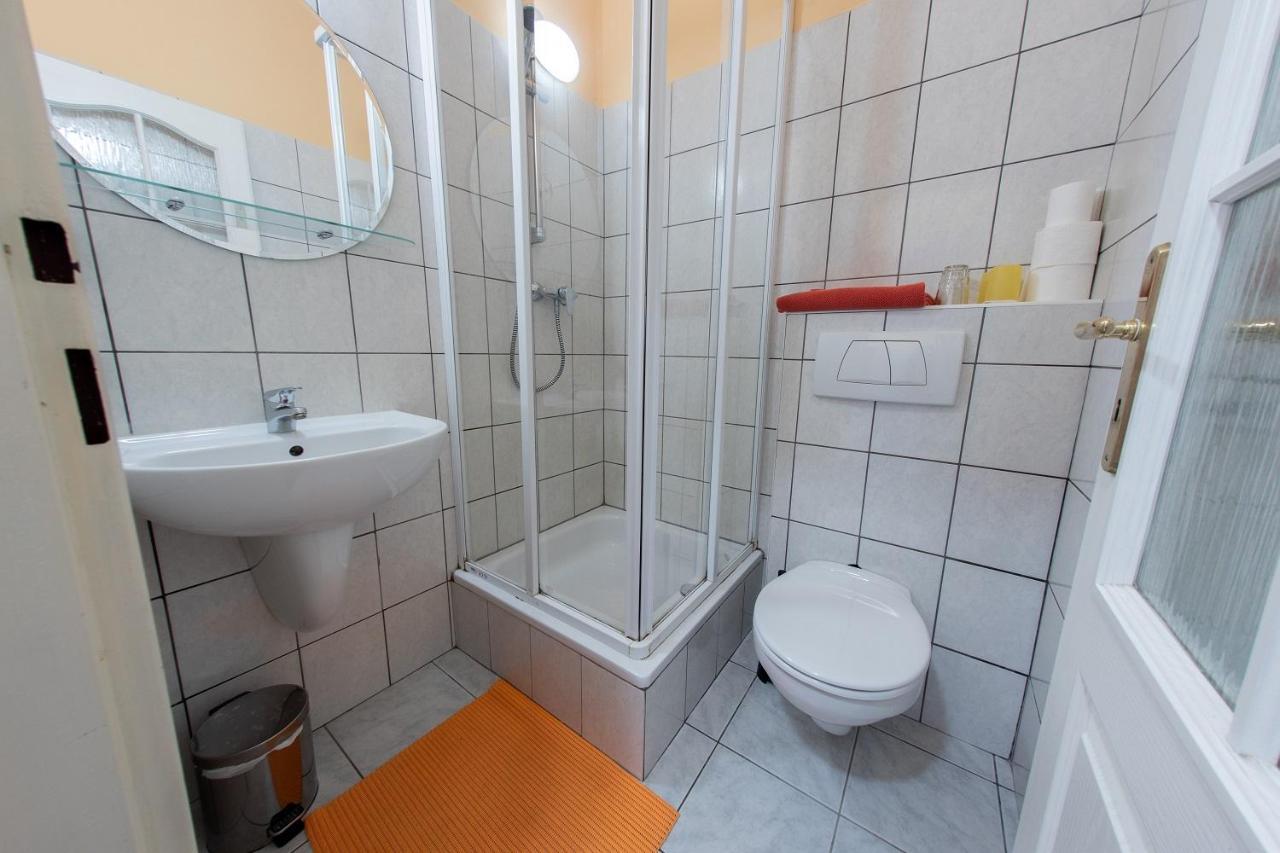 Penzion Skolicka Prague Ngoại thất bức ảnh