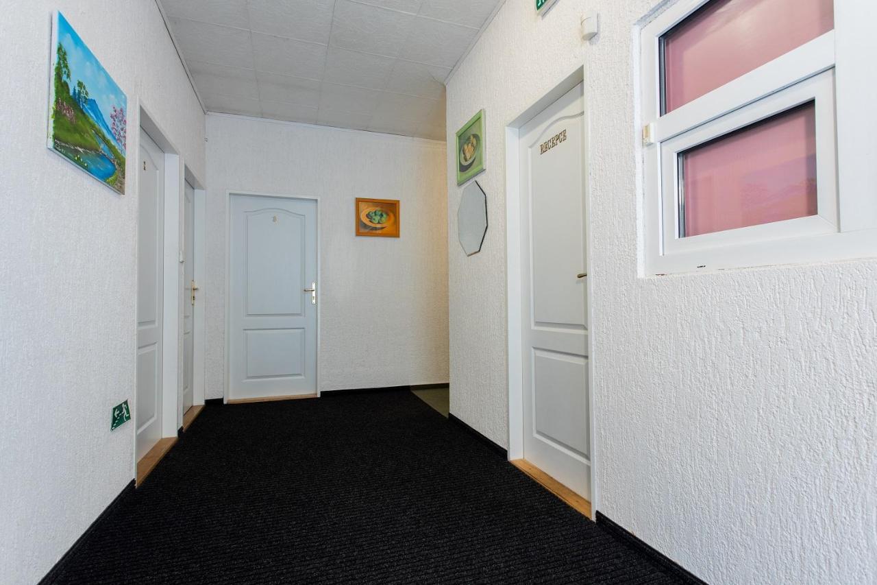 Penzion Skolicka Prague Ngoại thất bức ảnh