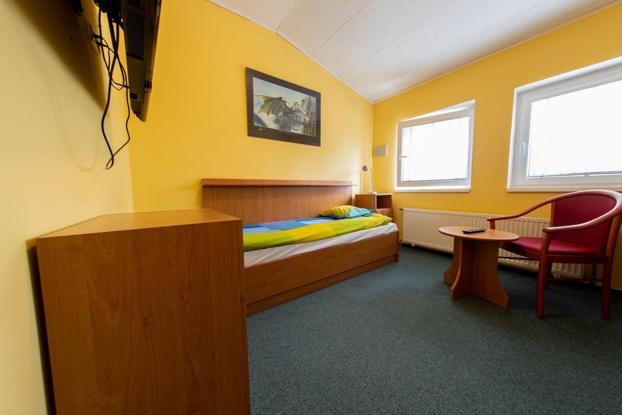 Penzion Skolicka Prague Ngoại thất bức ảnh
