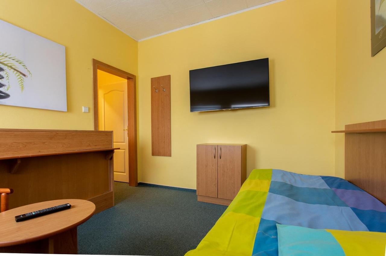 Penzion Skolicka Prague Ngoại thất bức ảnh